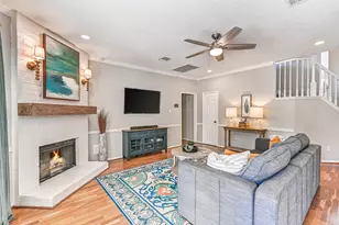 303 Melodywood Dr, Friendswood, TX 77546 - Photo 9