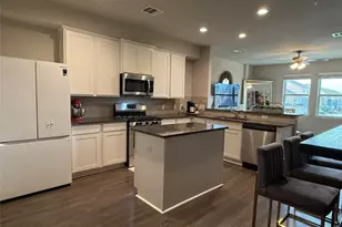 3610 Vista Pointe Dr, Pasadena, TX 77504 - Photo 7