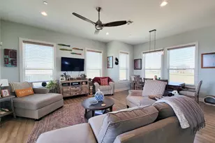 1001 Bamar Ln, Galveston, TX 77554 - Photo 9