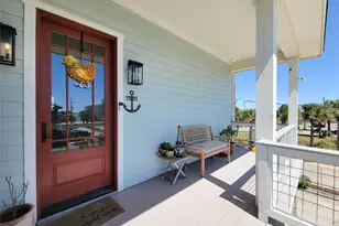 1001 Bamar Ln, Galveston, TX 77554 - Photo 3