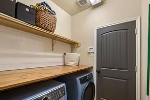 18835 Cove Pointe Dr, Cypress, TX 77433 - Photo 17