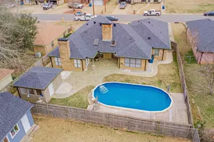 1909 Castlegate Dr, Henderson, TX 75654 - Photo 31