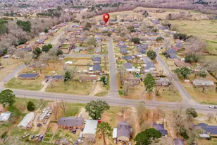 1909 Castlegate Dr, Henderson, TX 75654 - Photo 33