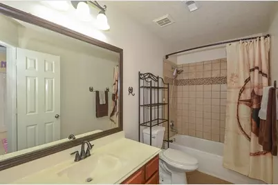 20402 Avery Point Drive, Katy, TX 77449 - Photo 27