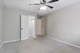 12015 Fawnview Dr, Houston, TX 77070 - Photo 21