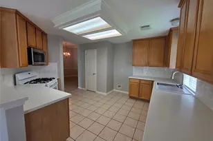 3602 Brookstone Ct, Pearland, TX 77584 - Photo 7
