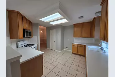 3602 Brookstone Court, Pearland, TX 77584 - Photo 5