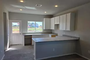 31135 Cass River Ln, Waller, TX 77484 - Photo 11