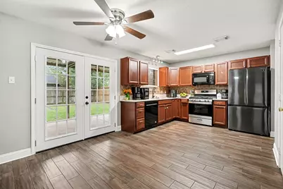 5616 Fargo Drive, Dickinson, TX 77539 - Photo 7