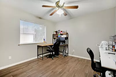 5616 Fargo Drive, Dickinson, TX 77539 - Photo 11