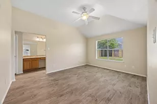 7430 Bahia Ln, Houston, TX 77489 - Photo 3