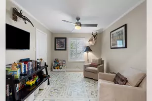 9605 Cedardale Dr, Houston, TX 77055 - Photo 13