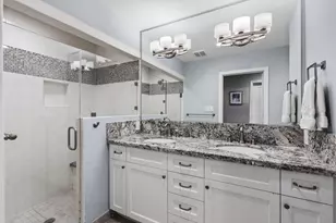 9605 Cedardale Dr, Houston, TX 77055 - Photo 19