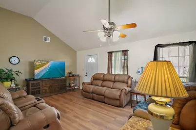 15321 Lindstrom Road, Crosby, TX 77532 - Photo 41