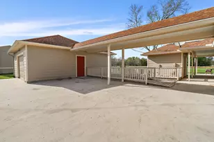 15321 Lindstrom Rd, Crosby, TX 77532 - Photo 33