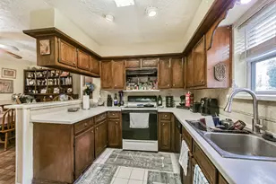 17041 Live Oak Cir, Porter, TX 77365 - Photo 9