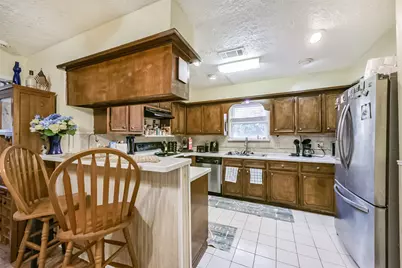 17041 Live Oak Circle, Porter, TX 77365 - Photo 7