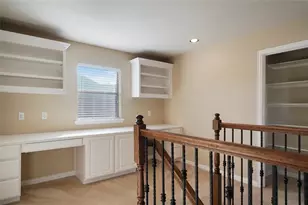 63 Vershire Cir, The Woodlands, TX 77354 - Photo 9