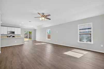 15171 Willow Tree Lane, New Caney, TX 77357 - Photo 9