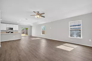 15171 Willow Tree Ln, New Caney, TX 77357 - Photo 9