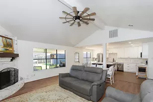 10122 Rustic Gate Rd, La Porte, TX 77571 - Photo 5