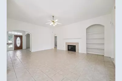 2822 Creek Terrace Drive, Missouri City, TX 77459 - Photo 9