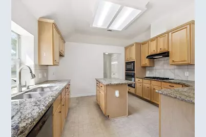 2822 Creek Terrace Drive, Missouri City, TX 77459 - Photo 11