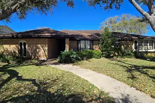 5000 Magnolia Ln, Bay City, TX 77414 - Photo 1