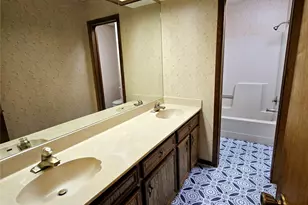 5000 Magnolia Ln, Bay City, TX 77414 - Photo 19