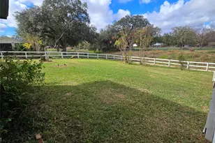 5000 Magnolia Ln, Bay City, TX 77414 - Photo 5