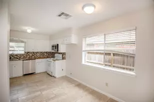 15106 Silverman St, Webster, TX 77598 - Photo 17
