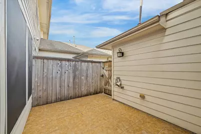 9206 Sunlight Oak Lane, Houston, TX 77070 - Photo 29