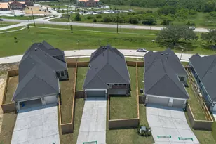 11814 Salty Bnd Dr, Mont Belvieu, TX 77523 - Photo 35