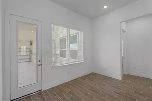 11814 Salty Bnd Dr, Mont Belvieu, TX 77523 - Photo 9