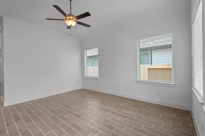 11814 Salty Bend Drive, Mont Belvieu, TX 77523 - Photo 7