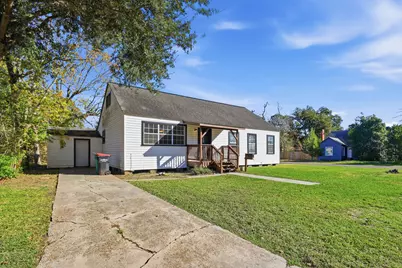 510 E Republic Avenue, Baytown, TX 77520 - Photo 27