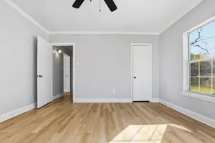 510 E Republic Ave, Baytown, TX 77520 - Photo 13