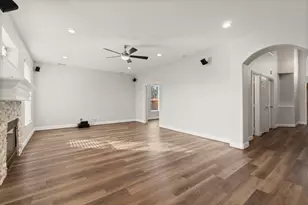 3505 Cedar Prairie Dr, League City, TX 77573 - Photo 13