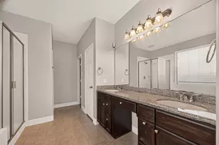 6638 Miller Shadow Ln, Sugar Land, TX 77479 - Photo 19