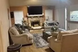 7602 Harpers Glen Ln, Houston, TX 77072 - Photo 3
