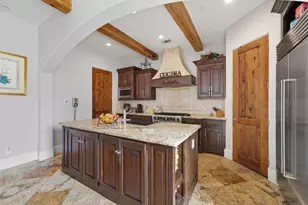 2370 Bolsover St, Houston, TX 77005 - Photo 15