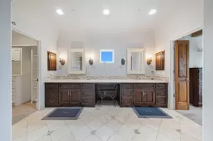 2370 Bolsover St, Houston, TX 77005 - Photo 27