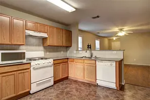 29511 Evergreen Hills Dr, Spring, TX 77386 - Photo 11