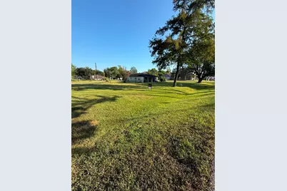 3121 Hillsdale Street, La Porte, TX 77571 - Photo 3