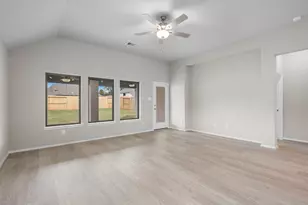 9617 Mount Brewer Ln, Porter, TX 77365 - Photo 11