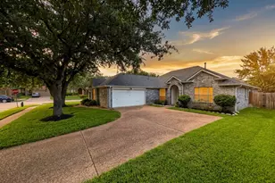 9618 Meadowchase Ct, Houston, TX 77065 - Photo 1