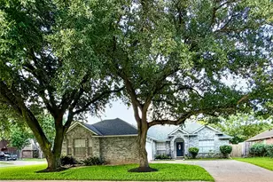 9618 Meadowchase Ct, Houston, TX 77065 - Photo 3