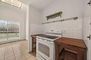 8483 Sands Point Dr, Houston, TX 77036 - Photo 7