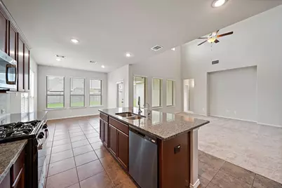 8706 Sunbury Oak Circle, Richmond, TX 77407 - Photo 7
