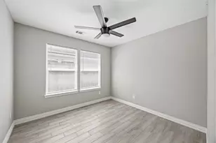 3425 Mt Pleasant St, Houston, TX 77021 - Photo 13